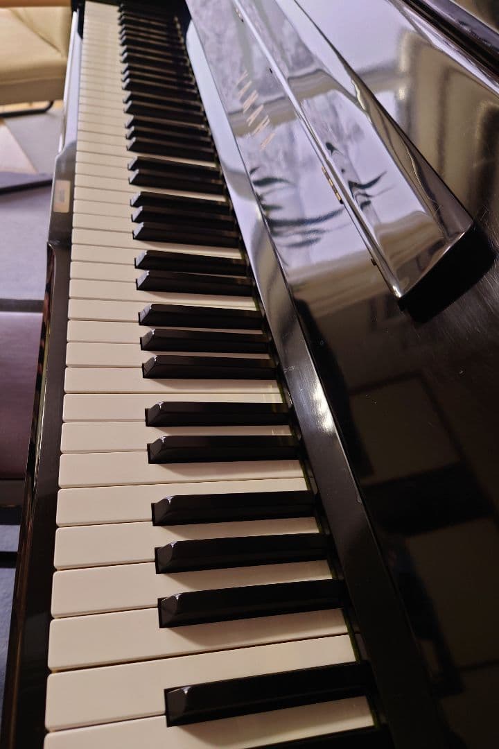 2月26日まで掲載】YAMAHAアップライトピアノ U1G 1972年製 - メルカリ