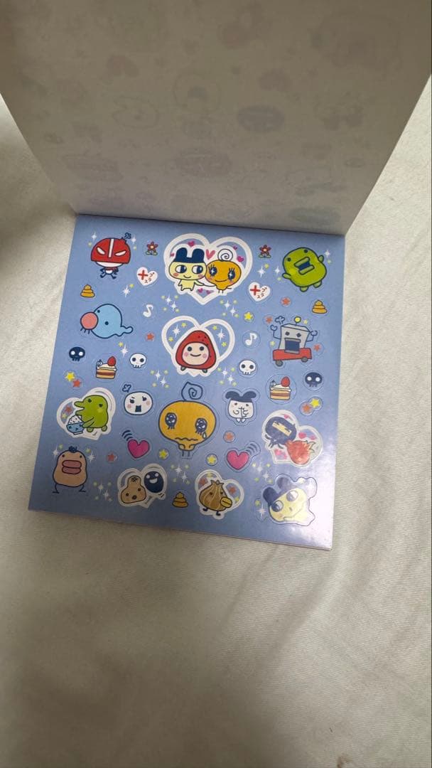 未使用品】かえってきた!たまごっちプラス シール本 - メルカリ