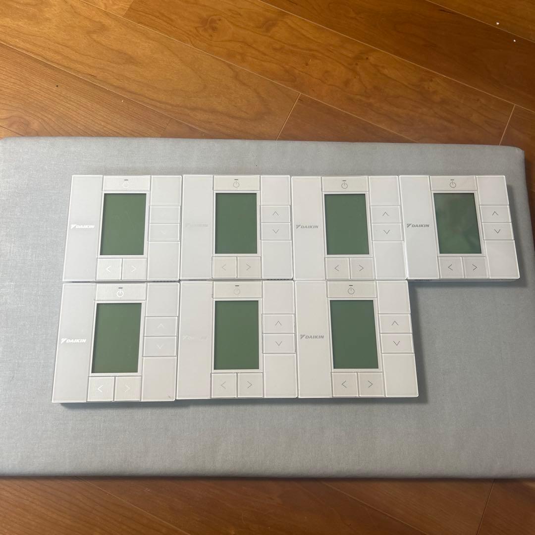 DAIKIN ダイキン　エアコンリモコン　ワイヤードリモコン　BRC1G3 楽天市場】ダイキン工業 DAIKIN 【2227306】（BRC1C3）ワイヤード