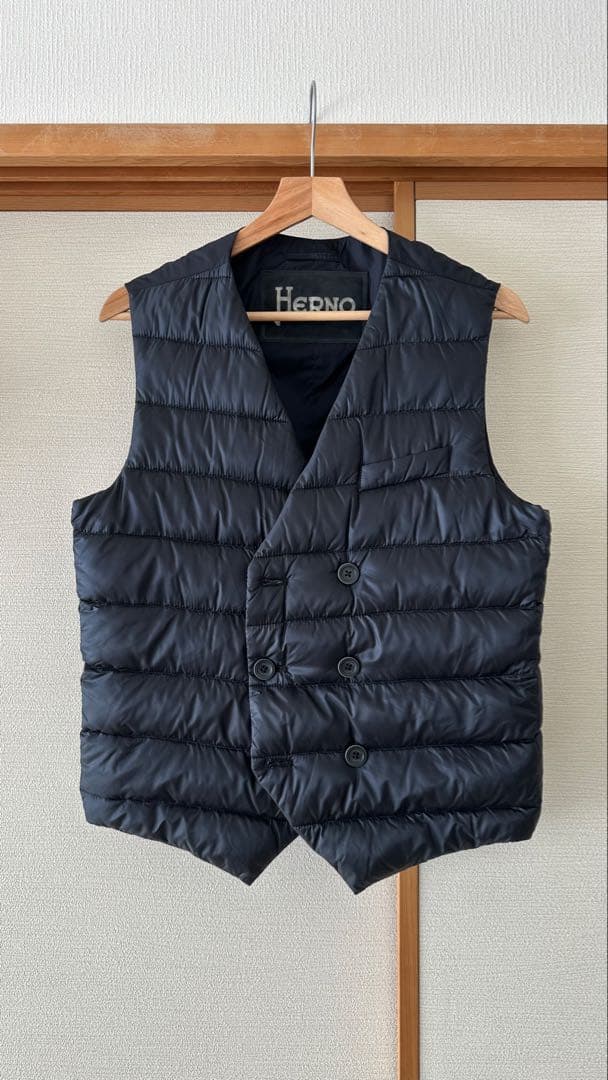 【値下げ】Herno ダウンベスト ダブルブレスト　ネイビー Herno ネイビー ダウンベスト ダブルブレスト HERNO / ヘルノ
