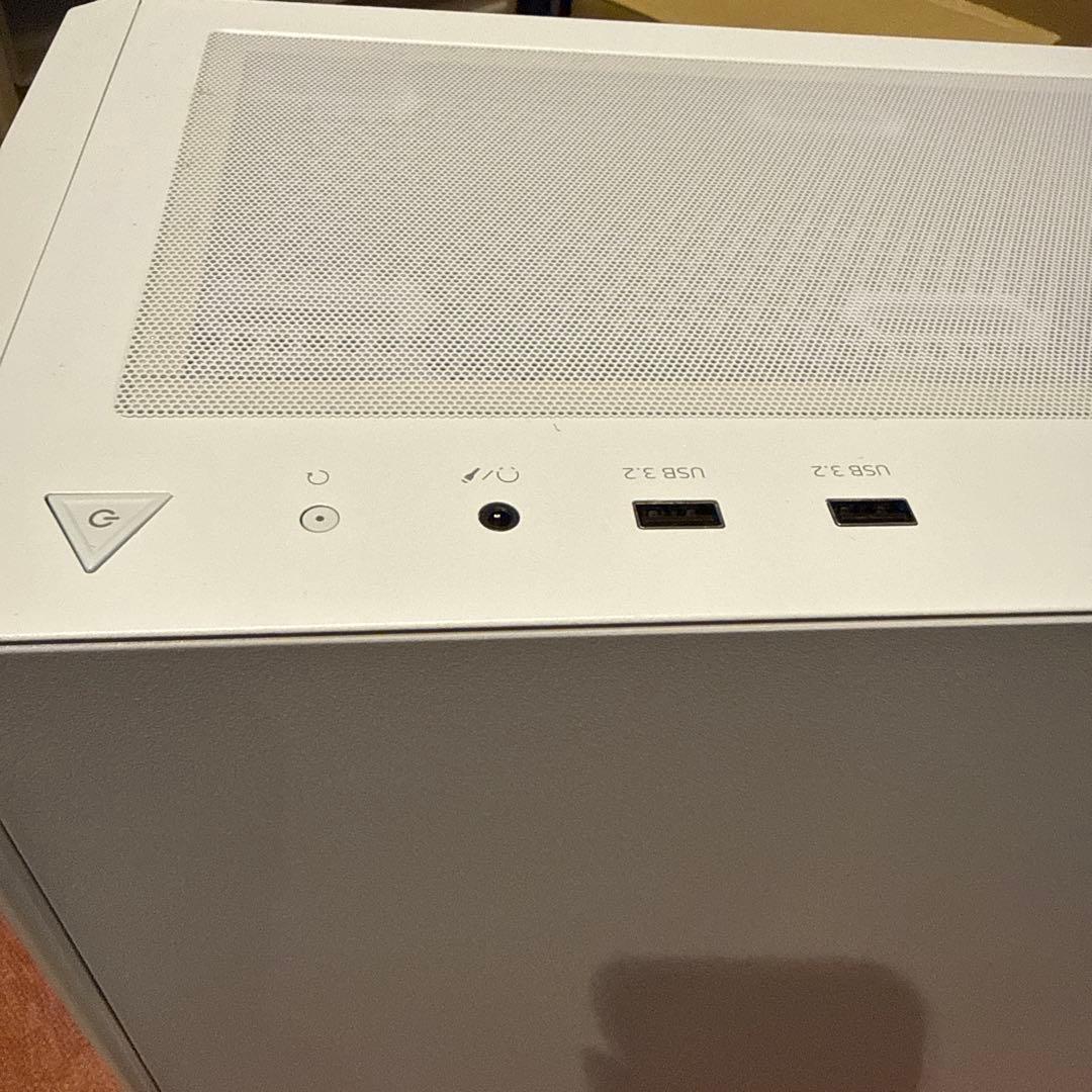 古いpc ケースはほぼ新品 core i7 ジャンク扱いで