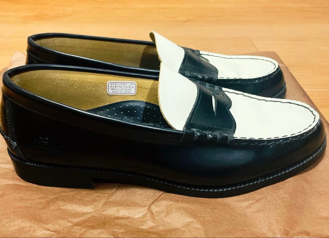靴 MENS COMBI LOAFERS/BLACK WHITE 26.5cm