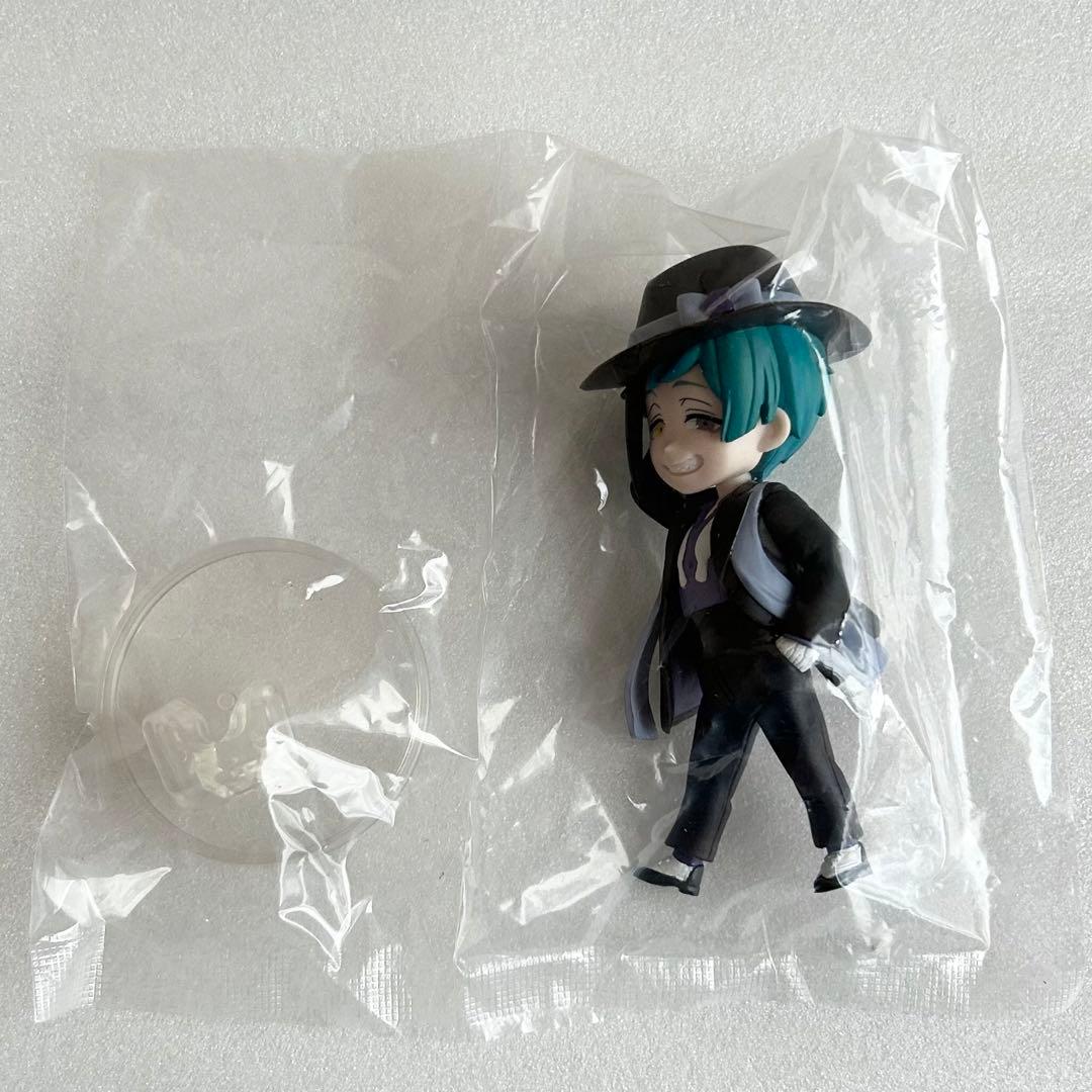 ツイステ デフォルメフィギュア2 アズール ジェイド フロイド オクタ