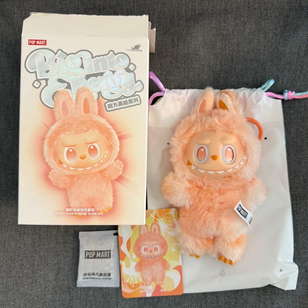 Labubu ラブブ HAPPINESS - メルカリ