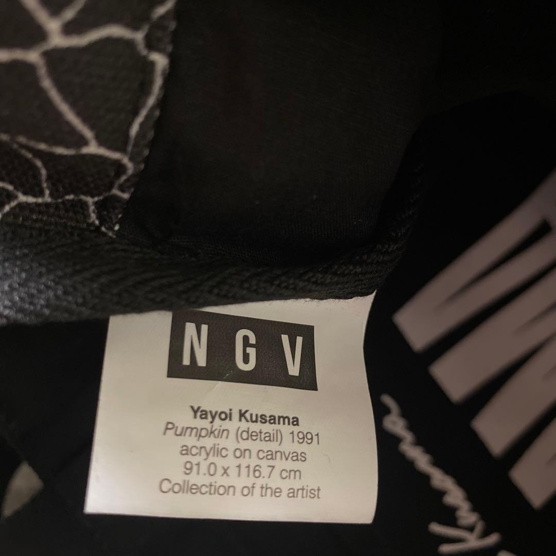 限定 NGV x 草間彌生 かぼちゃ 黒トートバッグ ビクトリア国立美術館