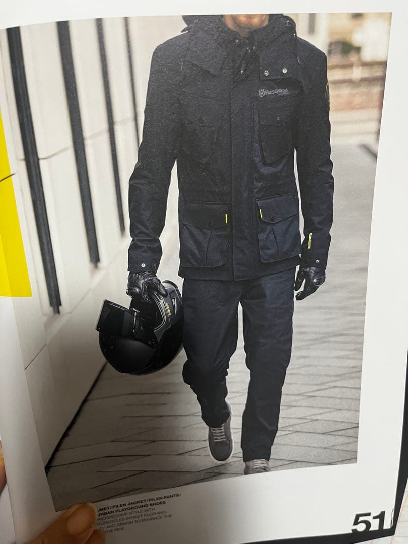 Husqvarna スヴァルトピレン ハスクバーナ・モーターサイクルズ「スヴァルトピレン250」【1分で