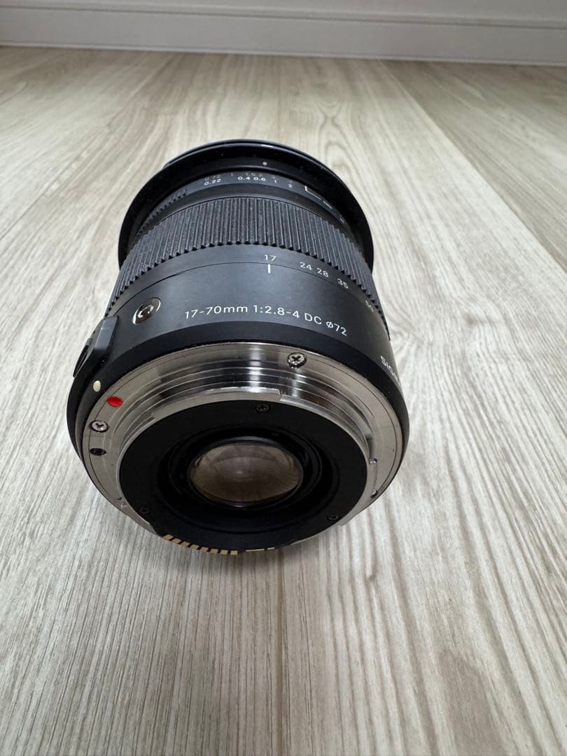 17-70mm F2.8-4 DC OS HSM ズームレンズ　キャノン