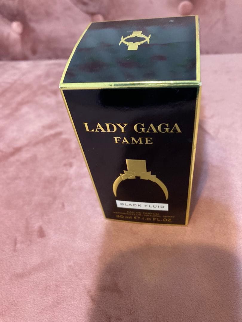香水(女性用) 30ml LADY GAGA FAME LADY GAGA FAME ブラックフルイド 30ml - メルカリ