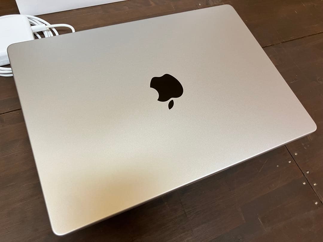 美品 MacBook Pro M3 16GB 1TB US配列キー 充電回数極少 - メルカリ