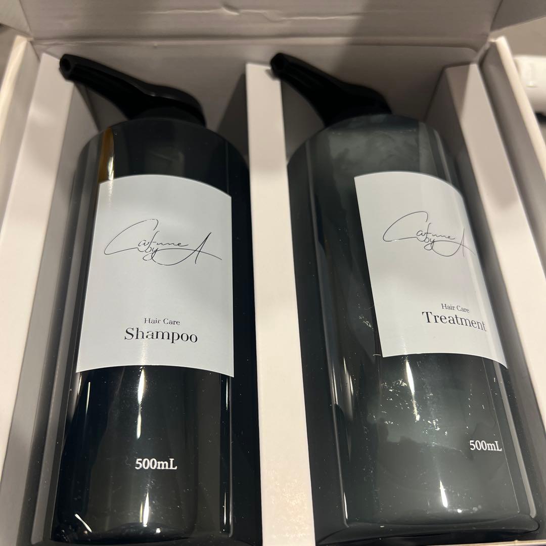 【新品未使用】CAFUNE byA 鈴木亜美さん　カフネバイエー カフネバイエーCAFUNE byA 鈴木亜美さんシャンプートリートメント