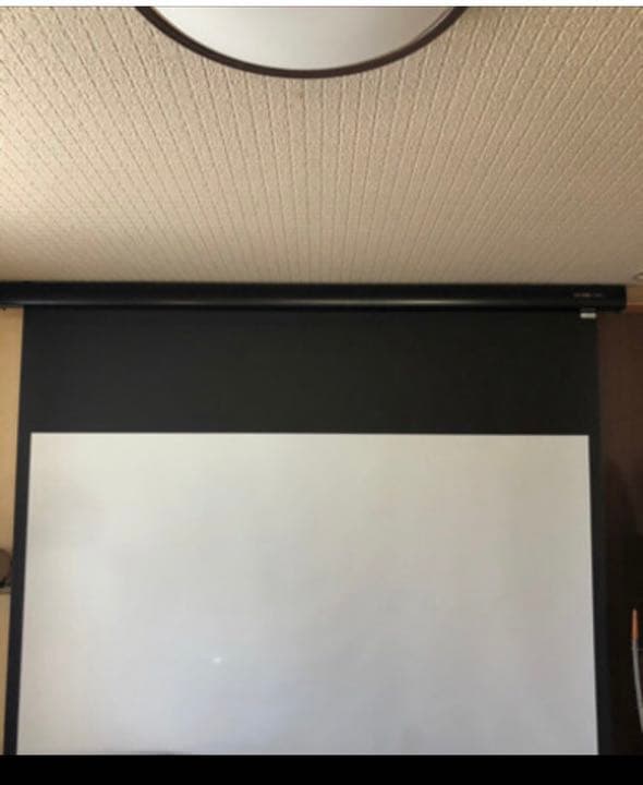 KIKUCHI プロジェクトスクリーン　100インチ　スプリングローラー自動巻き KIKUCHI（キクチ） プロジェクタースクリーン 100インチ ◇ GFP-100W