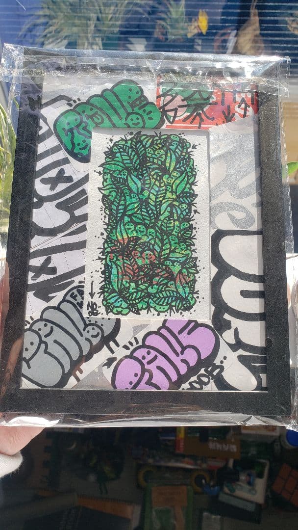 ストリートアート 植物デザイン 絵画 森の妖精 グラフィティ パペーテのグラフィティアートめぐり - Tahiti Tourisme