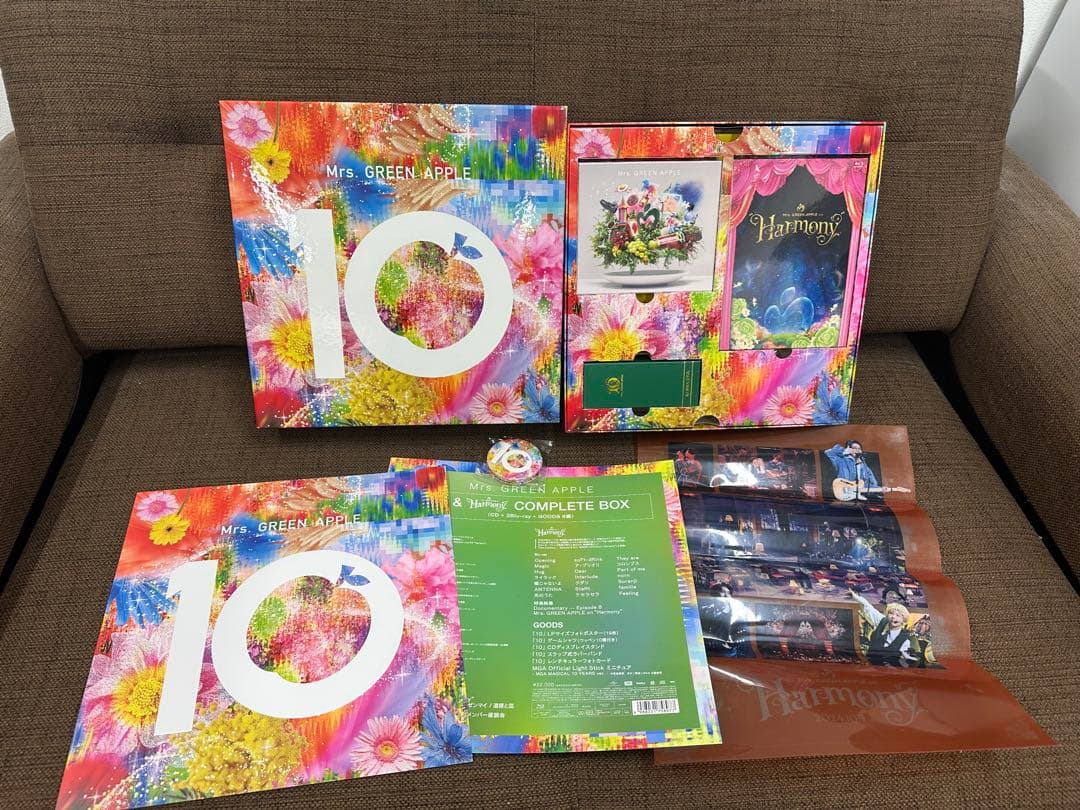 ② Mrs. GREEN APPLE 10周年 COMPLETE BOX 10 [Limited Edition][CD][DVD] – Mrs. GREEN APPLE OFFICIAL STORE