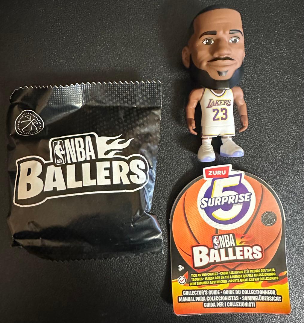 NBA BALLERS レブロン ジェームズ フィギュア ZURU 5サプライズ - メルカリ