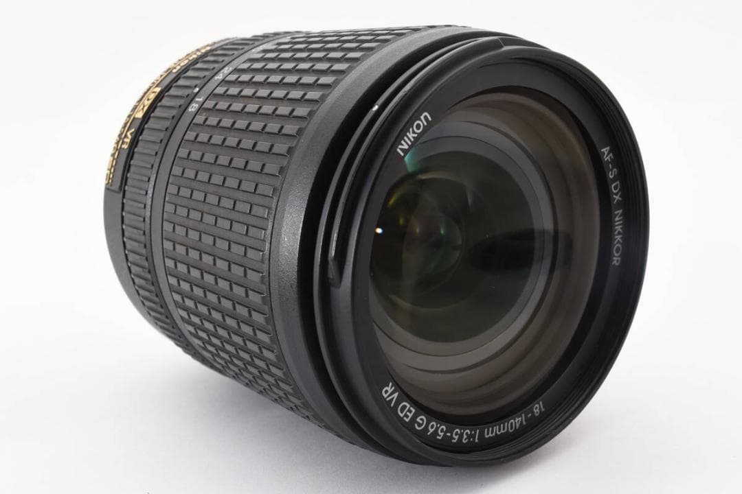 ニコン Nikon AF-S 18-140mm F3.5-5.6 G ED VR