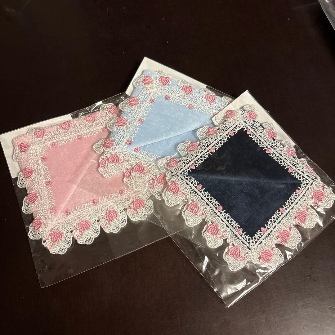 スヌーピー 近沢レース ハンカチ3枚セット スヌーピータウン 近沢レース×スヌーピータウン×銀座三越 ハートハンカチ(ブルー)1点