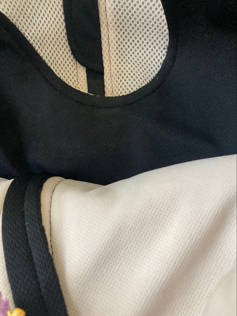 べべスワン BTベスト 抱っこ紐 メッシュ 黒 オーガニックよだれかけ