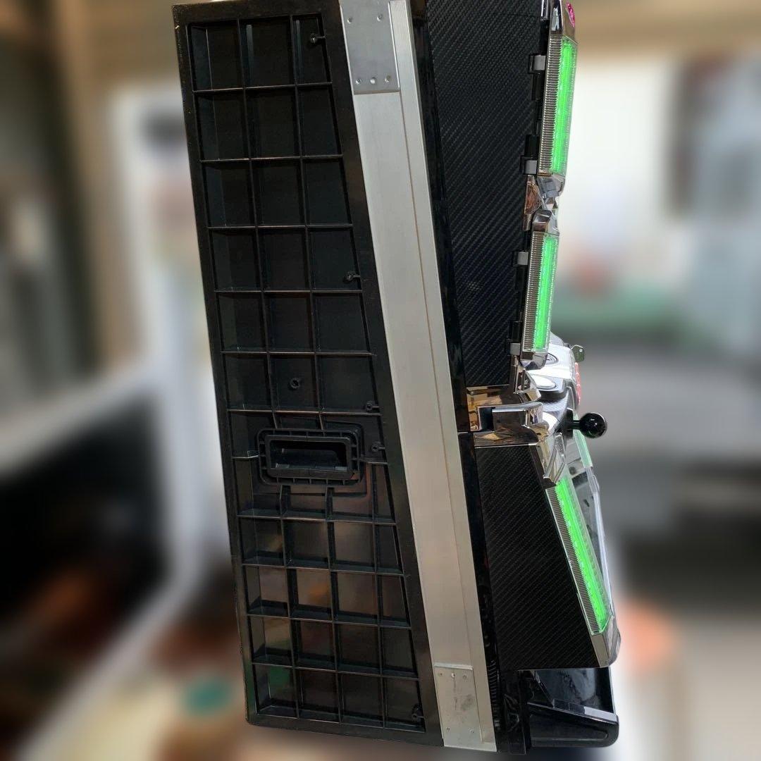 埼玉県草加市引き取り限定 初代ガールズ&パンツァー スロット実機