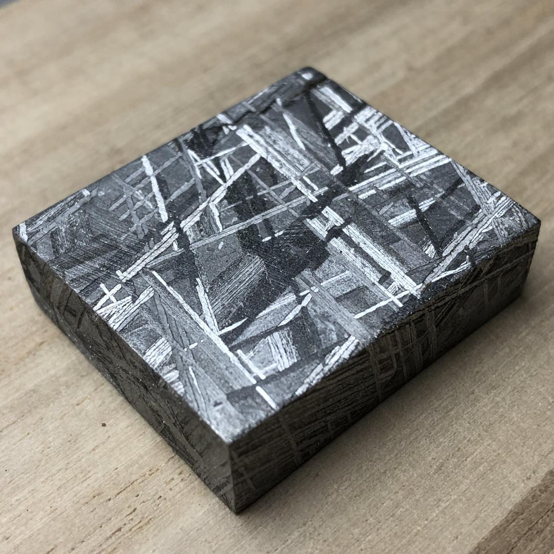 D*o様 ギベオン隕石 Gibeon Meteoriteメテオライト　高品質 7 楽天市場】ギベオン隕石 ペンダント｜ペンダントトップ ギベオン 隕石