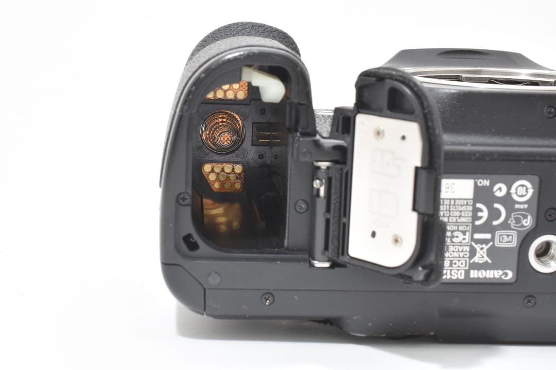 ショット数: 22089回 Canon EOS 5D Mark II #1107 - メルカリ