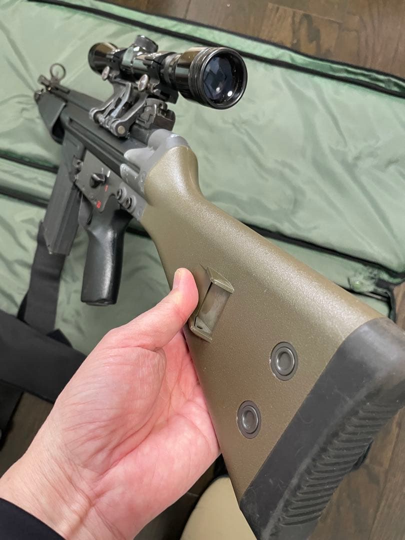 東京マルイ電動ガン MC51 スコープ付＋ガンケース - メルカリ