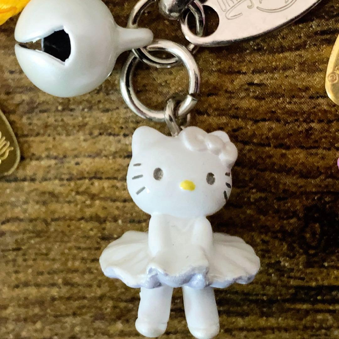 レア】ハローキティ USJ限定 マリリン ウェスタン ハロウィン根付 3点