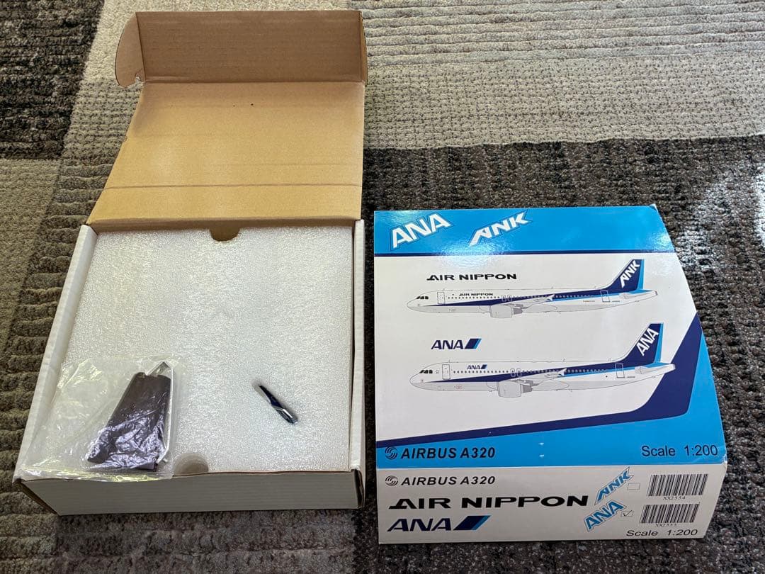 最終価格】ANA A320 JA8946 1/200 金属製 JCWINGS - メルカリ