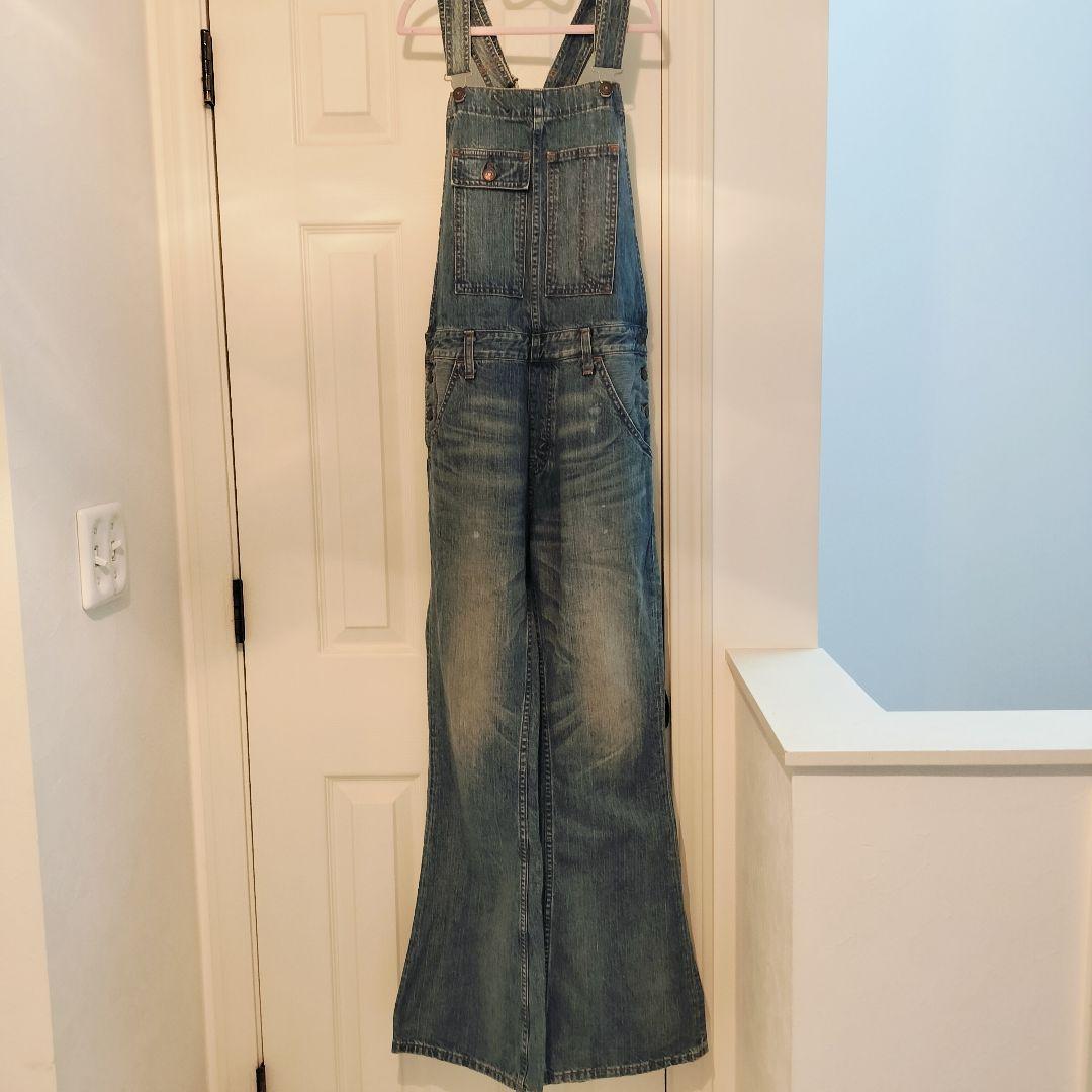 b*n様 Levis フレアオーバーオール 中古・古着通販】LEVI'S (リーバイス) フレアオーバーオール