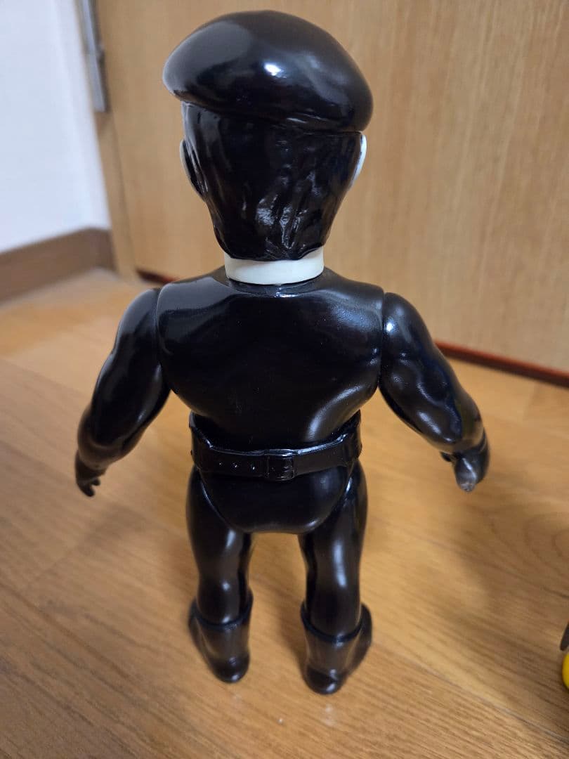 東映レトロソフビコレクション ショッカー戦闘員(黒・ベレー帽