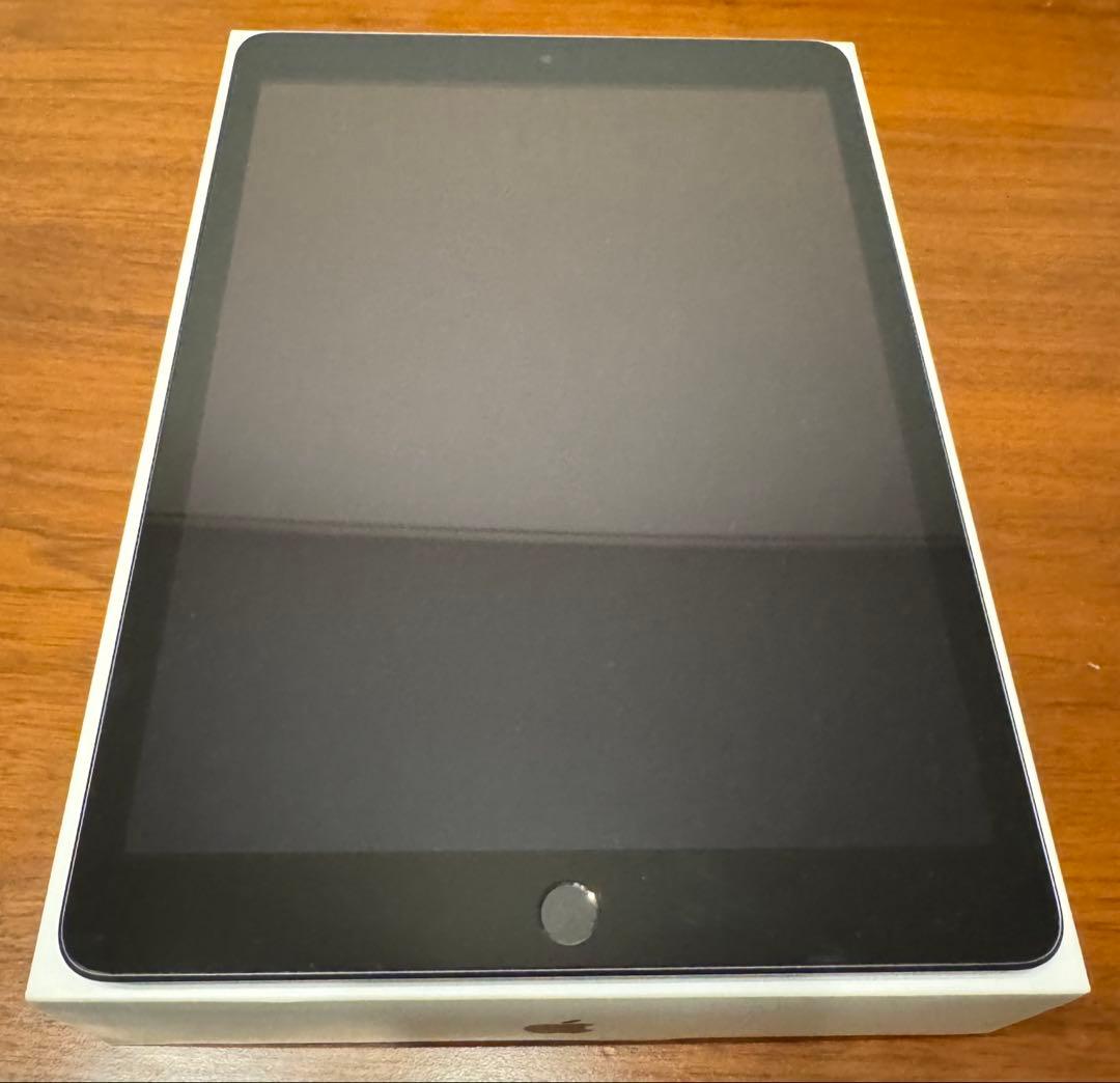 Apple iPad (第9世代) スペースグレー　64GB Wi-Fiモデル iPad Wi-Fi + Cellular 64GB - スペースグレイ（第9世代）[整備済製品