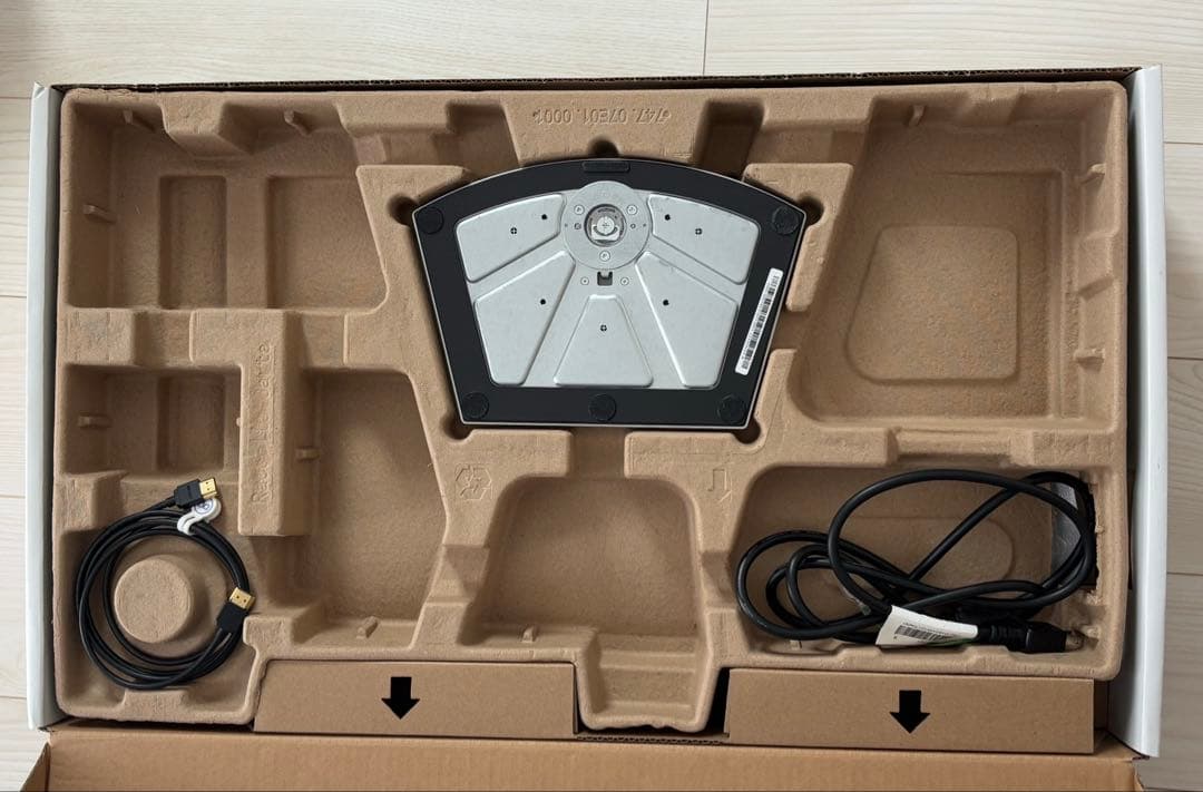 Zakky様】Dell 24 ビデオ会議モニター S2422HZ