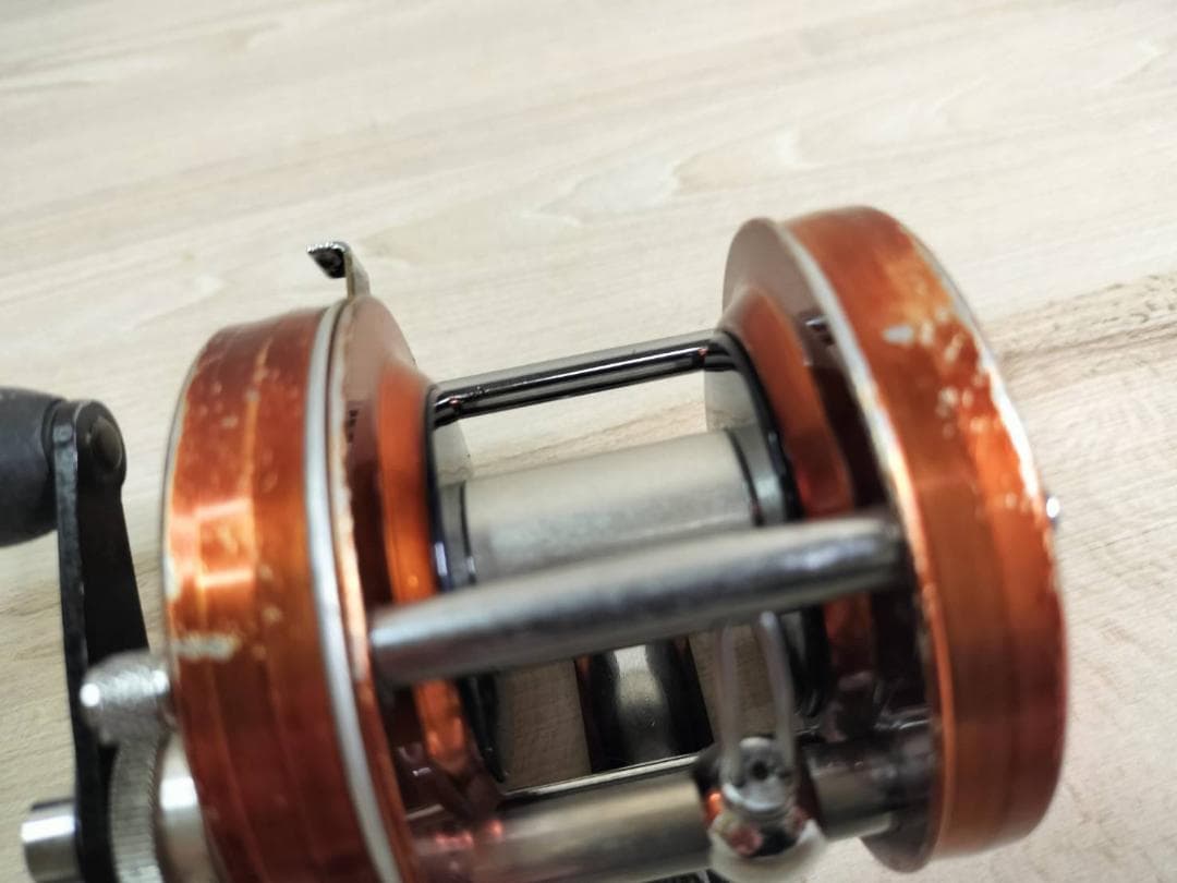 ☆ABU GARCIA アブ アンバサダー 4000D ビンテージリール 橙