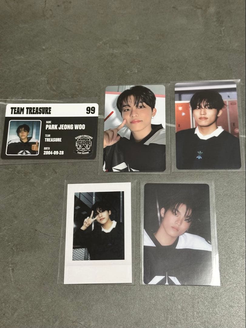 TREASURE ジョンウ トレカ 5枚セット - メルカリ