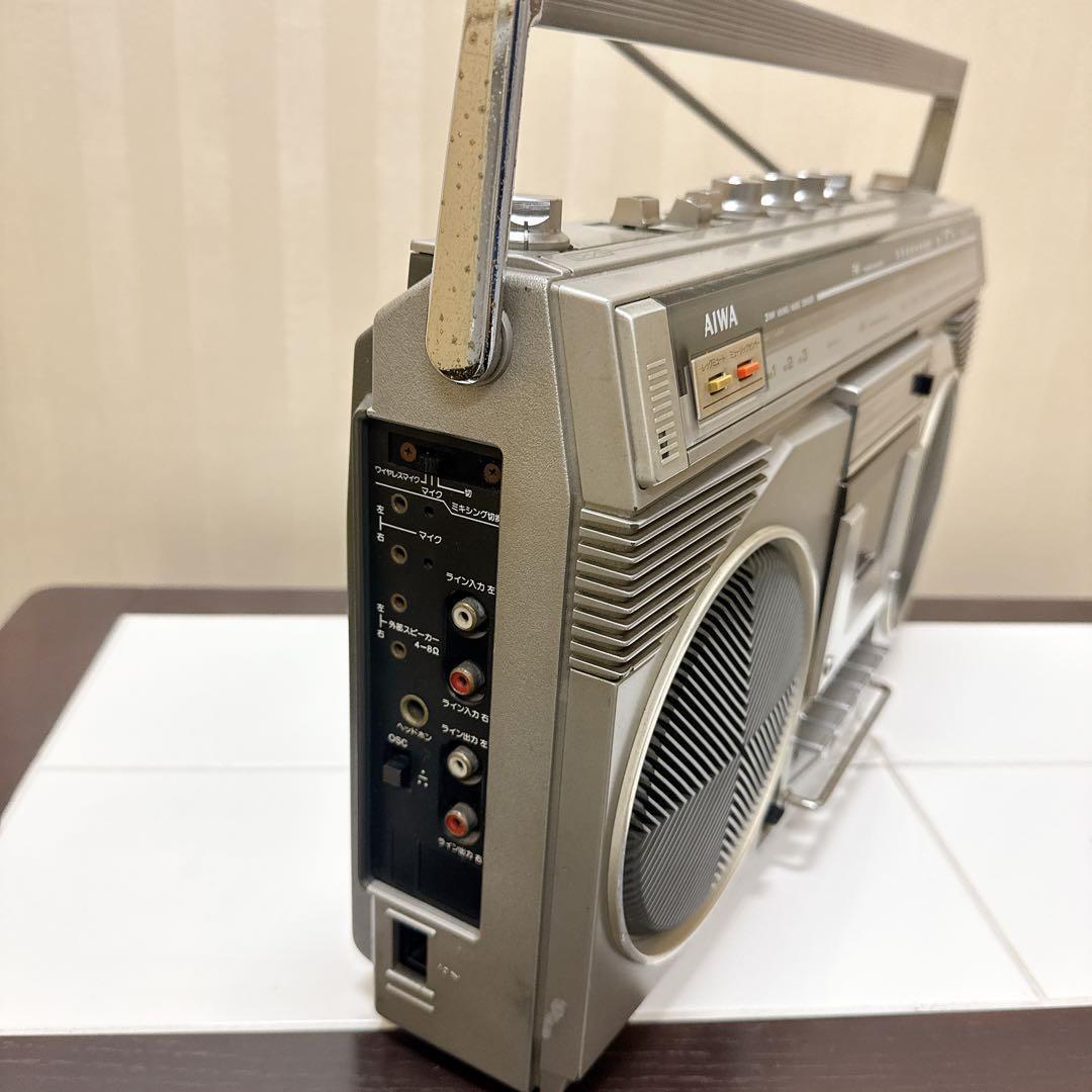 AIWA CS-50 日本製 ラジカセ シルバー FM/AM受信OK 昭和レトロ - メルカリ