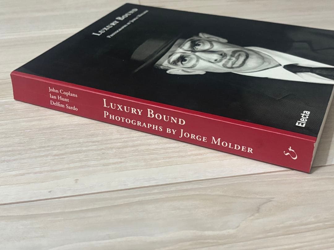 Luxury Bound by Jorge Molder 写真集