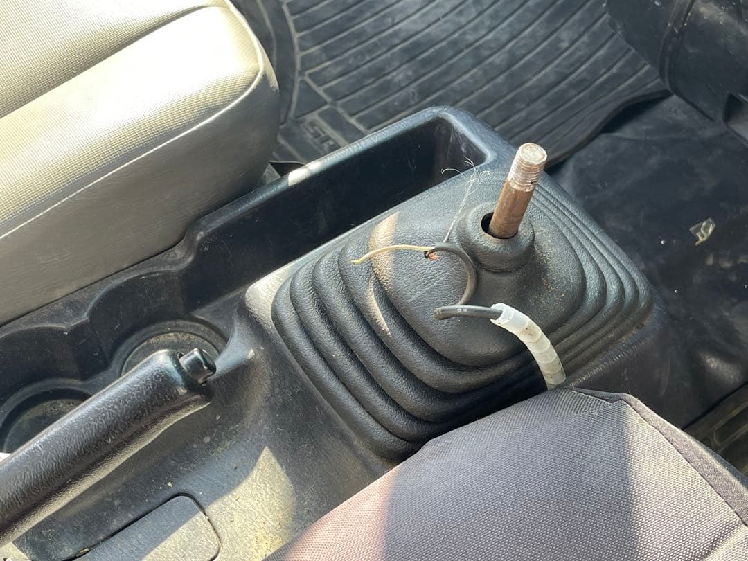 スバル サンバートラック 4WD 5速 エアコン パワステ 修理出来る方