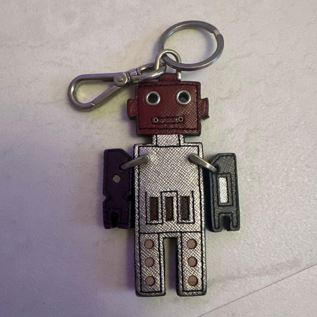《美品》PRADA プラダ ロボットチャーム キーホルダー 2AR240