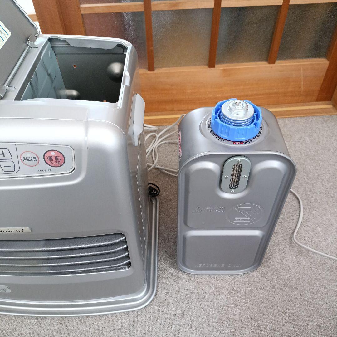 ダイニチ石油ファンヒーター FW-3217S (2017年製) - メルカリ