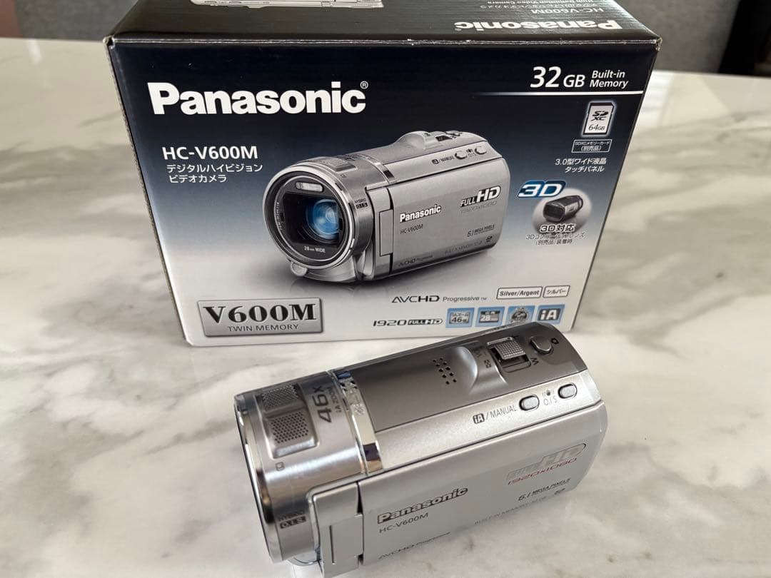 ★★★ ハピヒア ★★★ Panasonic HC-V600M Panasonic HC-V600M Digital HD Vision Video Camera Silver Very Good