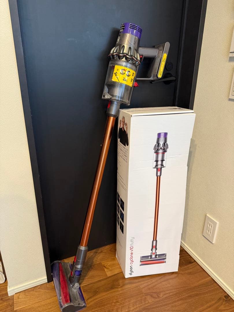 dyson cyclone V10 スティッククリーナー 充電器あり　箱付き 楽天市場】【特別価格P10倍】 ダイソン Dyson Cyclone V10 Fluffy 掃除