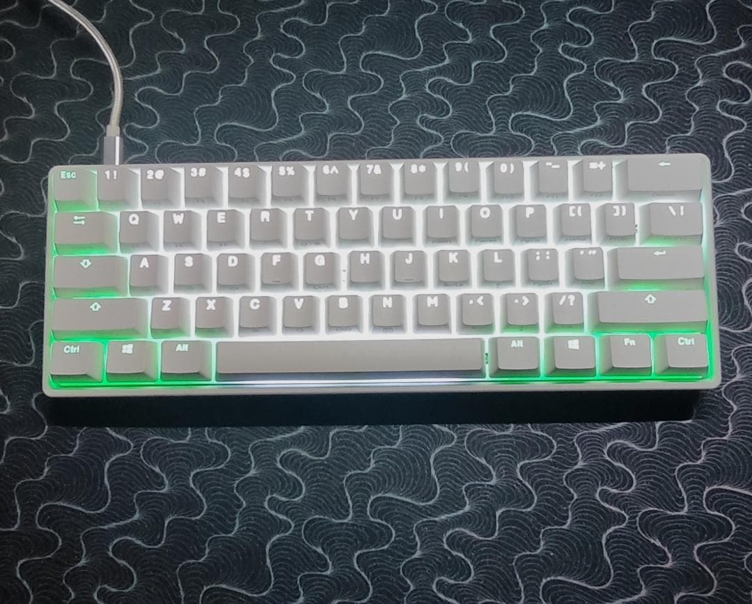 Wooting 60HE 商品説明必読 ケース、キーキャップ交換済み - メルカリ