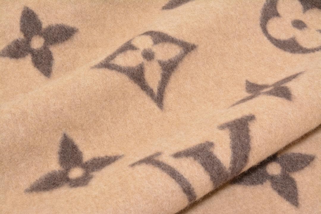 ルイヴィトン ブランケット プレッド ネオ モノグラム アンゴラ&ソフト