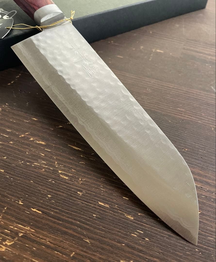 増谷刃物 訓平作 三徳包丁 VG10ステンレス 積層槌目 刻流 口金有