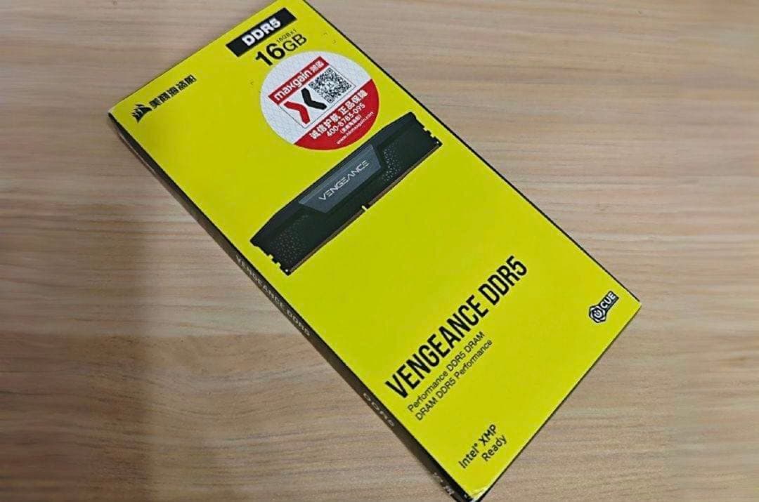 メモリー VENGEANCE DDR5 5200 16GB PC5-41600 VENGEANCE® 16GB (1x16GB) DDR5 DRAM 5200MHz C40 Memory Kit — Black