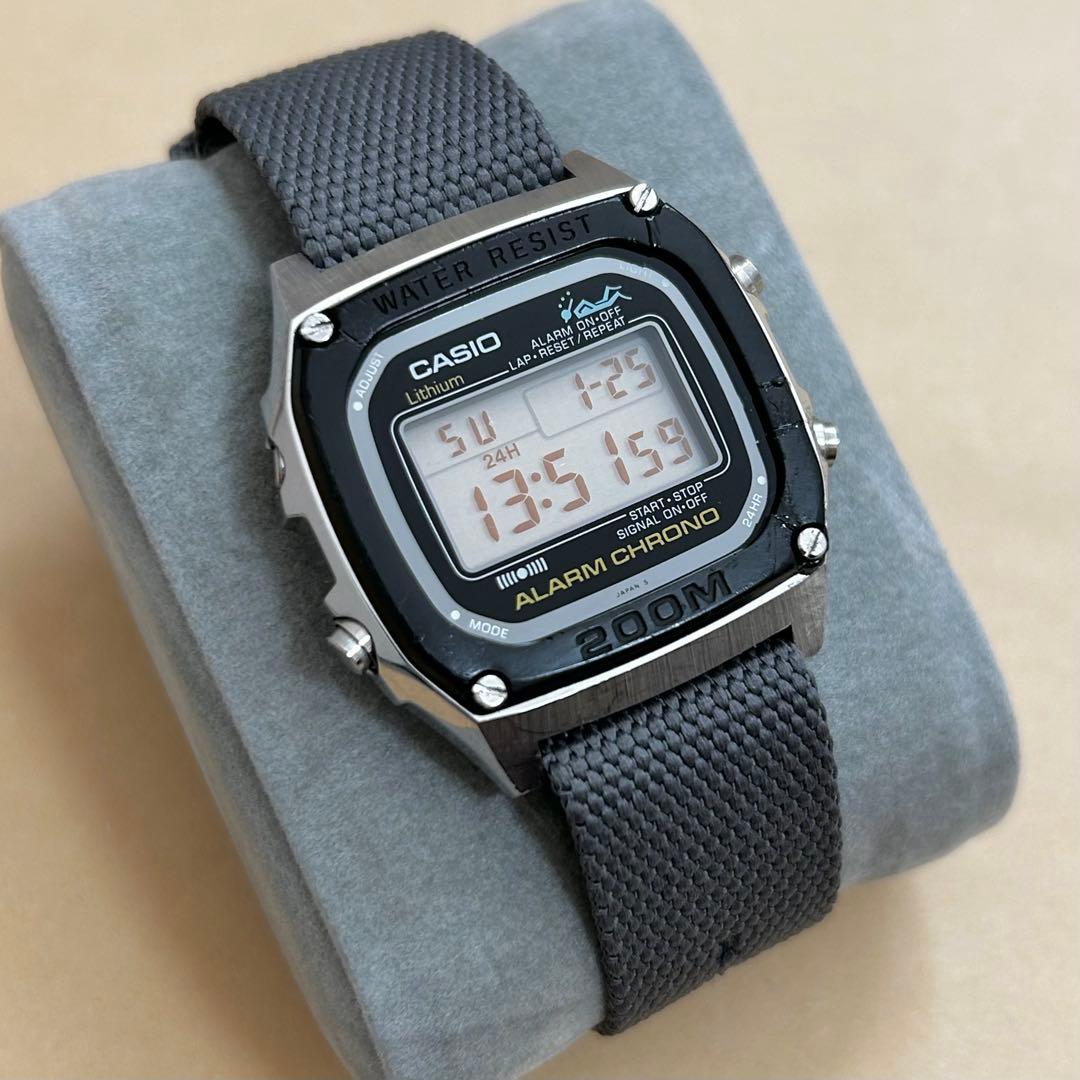 レア 新品バンドCASIO DW-1000 スイマー カジキ ヴィンテージカシオ 激レア CASIO DW-1000 腕時計 ヴィンテージ - メルカリ