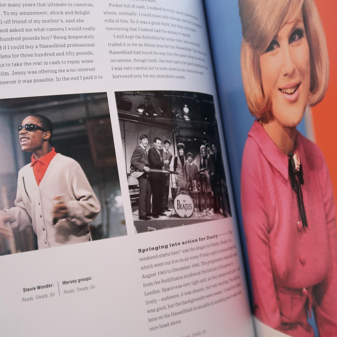 セール！ 希少サイン本　洋書　The Unclosed Eye （写真集）