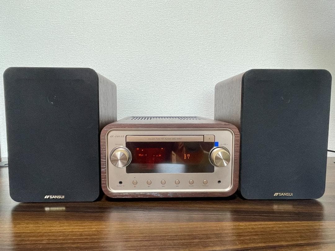 【完品・美品】SANSUI SMC-300BT Bluetooth CDステレオ SANSUI Bluetooth機能搭載 CDステレオシステム SMC-300BT ミニコンポ