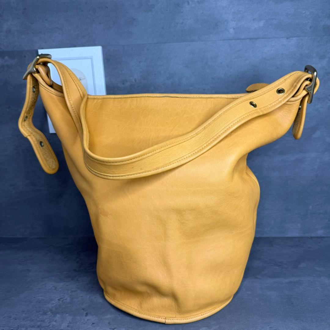 Vintage Coach XL Duffel Sac Yellow USA製 Vintage Coach XL Duffel Sac Yellow - メルカリ