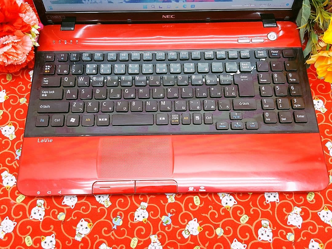 極上品♥大人気♥高速Corei5搭載♥ ゴールド色♥新型Win11搭載♥動画編集