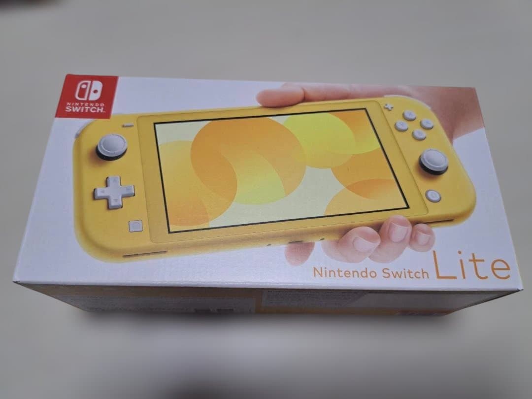 Nintendo Switch Lite イエロー　新品・未開封 Amazon.com: Nintendo Switch Lite Console – (Japanese Version